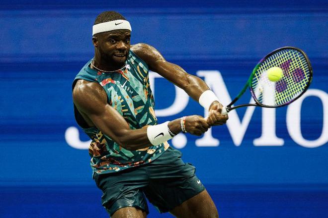 在前两轮中 在前两轮中